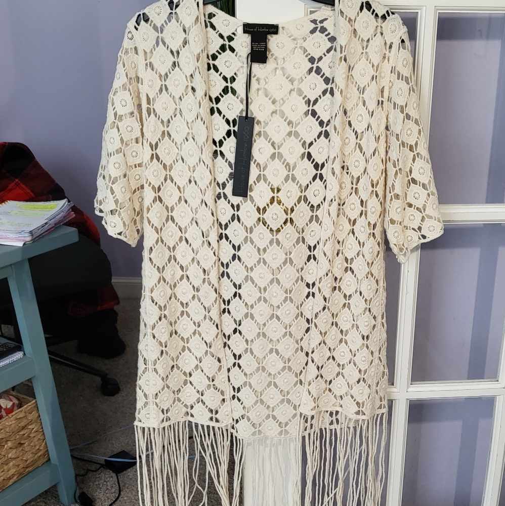 NWT  House of Harlow 1960 crochet kimono